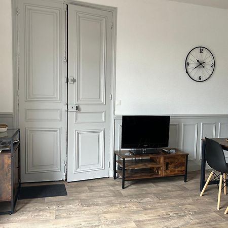 Appartement F1, Refait A Neuf, 150M De La Plage Donville-les-Bains Extérieur photo