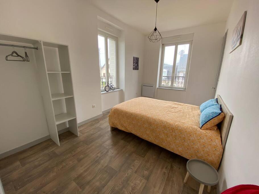 Appartement F1, Refait A Neuf, 150M De La Plage Donville-les-Bains Extérieur photo